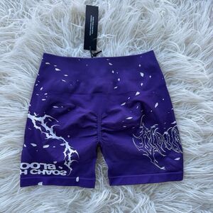 Civil Regime Blowout Kelly Seamless Shorts Bright Purple
Size Medium